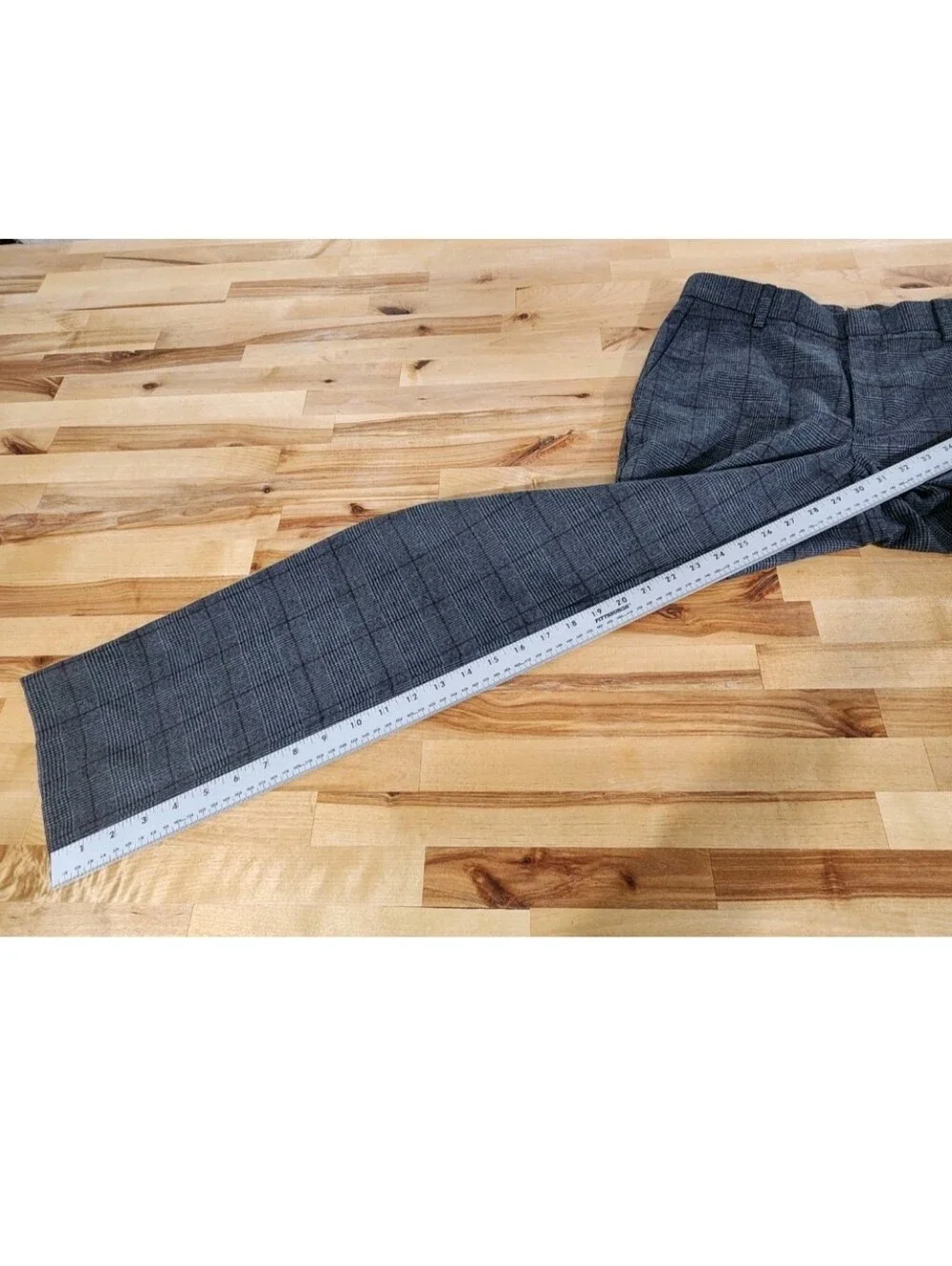 Tommy Hilfiger Dress Pants Mens 30x30 Gray Plaid TH Flex Stretch Flat Front NWT